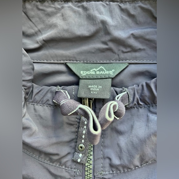 Eddie Bauer Rain Jacket Dusty Purple - Picture 5 of 7